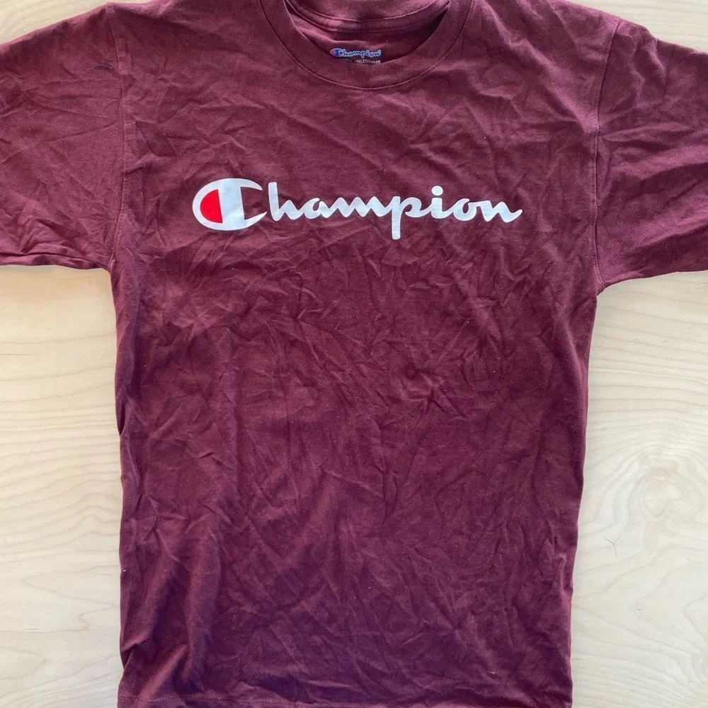 Champion Tee size Small (FZ) - Picture 4 of 9
